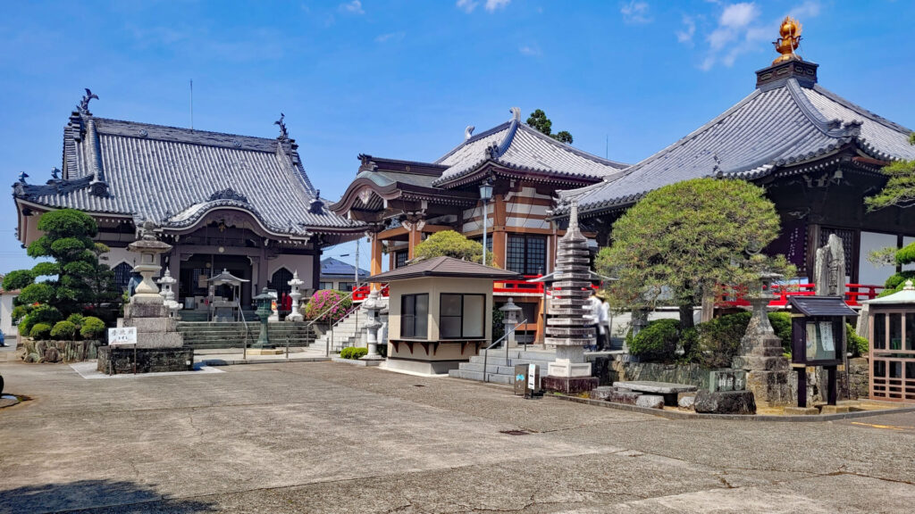 四國遍路第17番井戶寺_境內