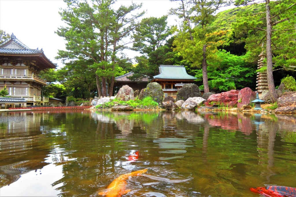 四國遍路第38番金剛福寺_庭園大池塘