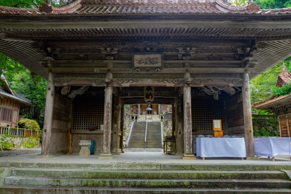 四國遍路第43番明石寺_山門