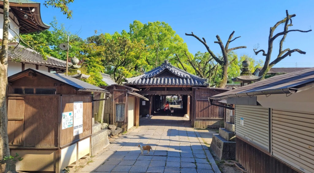 四國遍路第51番石手寺_參道02