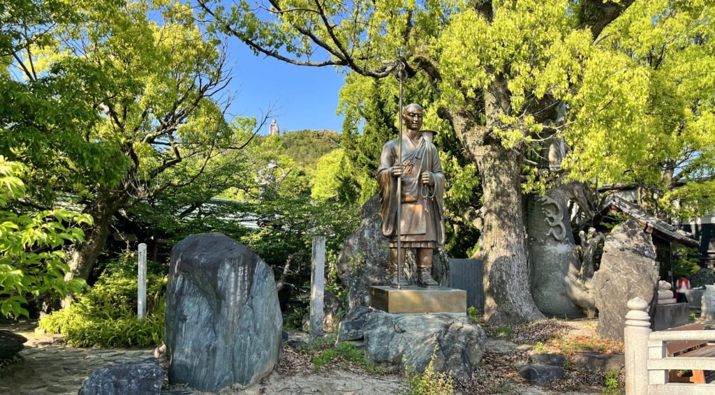 四國遍路第51番石手寺_弘法大師像