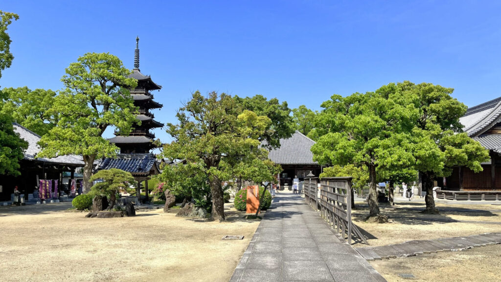 四國遍路第70番本山寺_境內風景