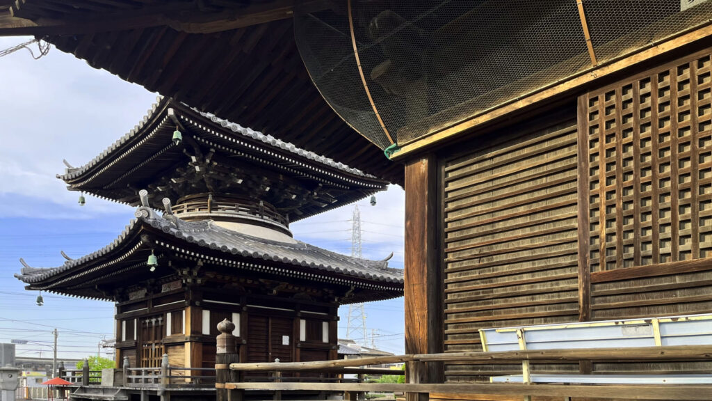 四國遍路第77番道隆寺_大師堂與多寶塔
